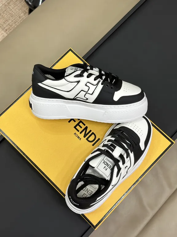 Fendi Shoe 